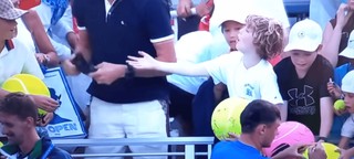 „Afera czapkowa” po  US Open 2025. WKB Lawyers dementuje, milioner przeprasza