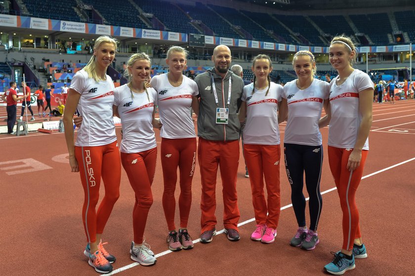 Sztafeta 4x400 m prowadzona przez Aleksandra Matusińskiego ma już worek medali, brakuje w nim tylko krążka z IO