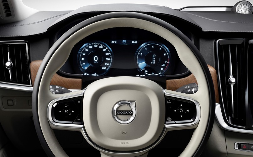 Volvo S90
