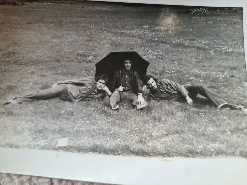 Sa Dušanom M Kneževićem i Milovanom Marčetićem u Dunavskom parku u Novom Sadu, 1977
