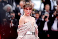 Kína egy ártatlan poén miatt tiltotta be Milla Jovovich legújabb filmjét - a Szörnybirodalom nem ment át a rostán