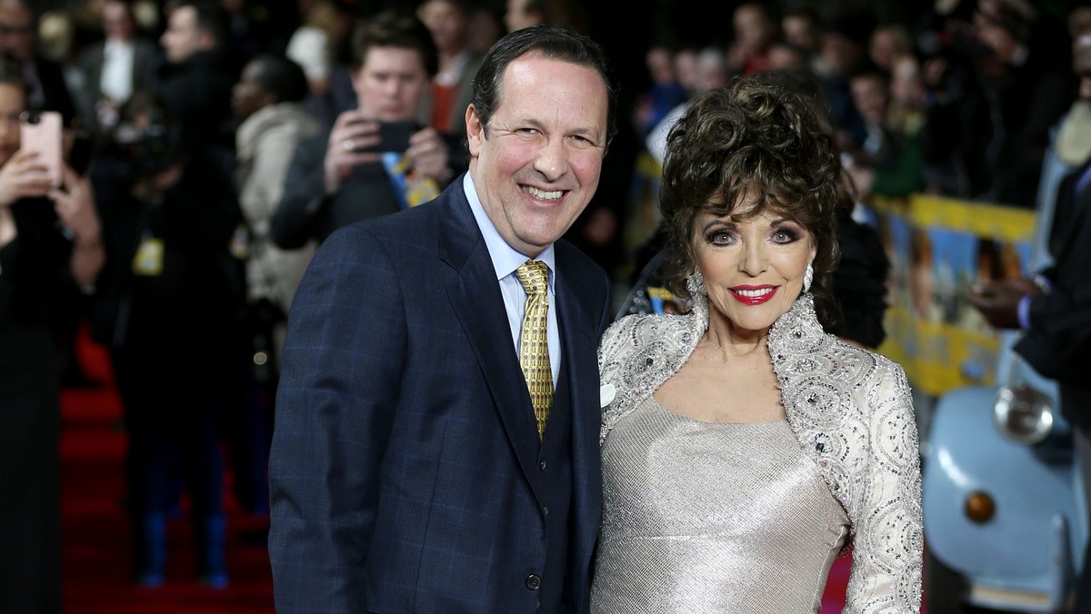 Joan Collins i jej mąż Percy Gibson na premierze filmu "The Time of Their Lives" w Londynie