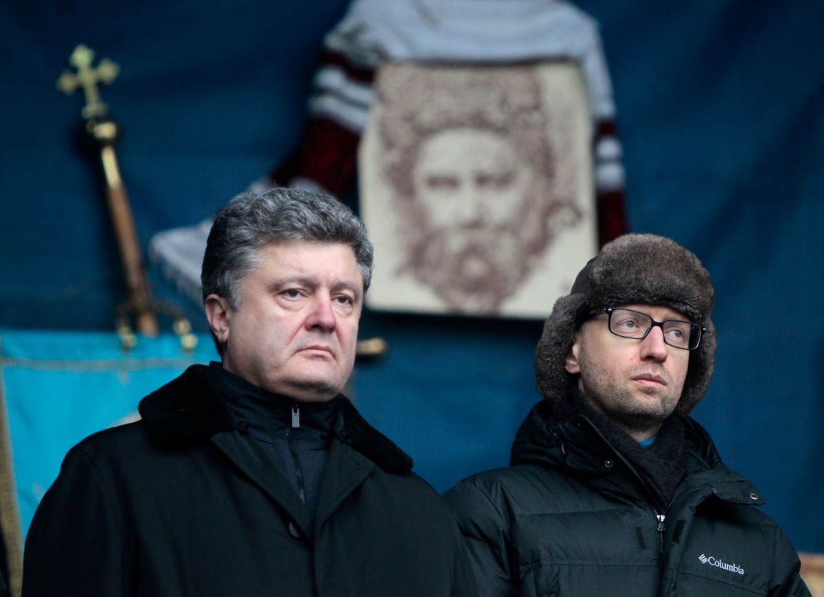 Petro Poroszenko (po lewej) i Arsenij Jaceniuk, premier Ukrainy