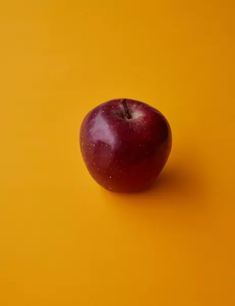 Na świecie uprawianych jest ponad 10 tys. odmian jabłoni / Pexels