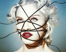 Madonna zaprosiła Mike'a Tysona na nową płytę. Będzie śpiewał?