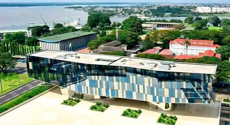 Le Palais Présidentiel d'Abidjan : L'un des premiers édifices coûteux de la Côte d'Ivoire