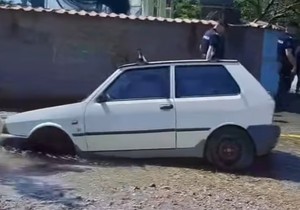 Auto propao kroz asfalt u Požarevcu