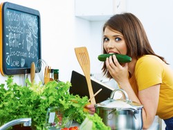 Od czego naprawdę zależy sukces w odchudzaniu, czyli dlaczego na diecie trzeba jeść?