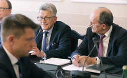 Piotrowicz: Jak można sobie radzić z planowaną obstrukcją? Tego nauczyłem się od PO