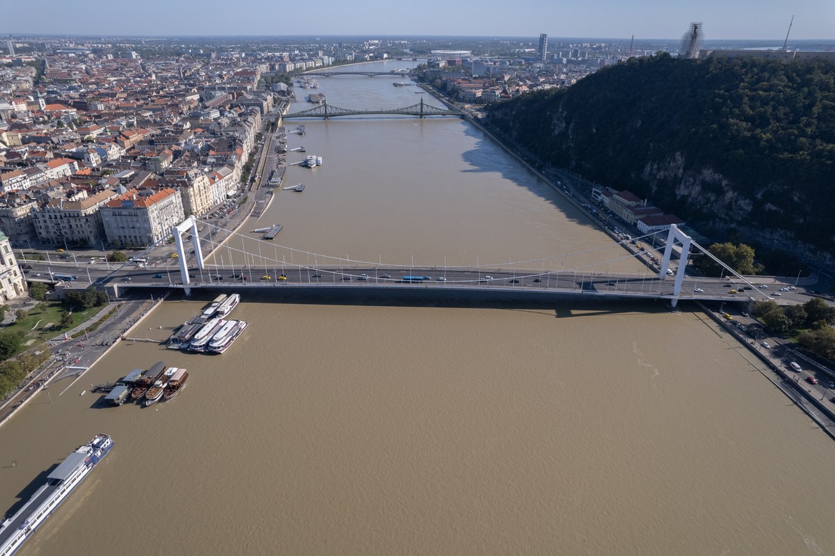 Így tetőzött a Duna Budapesten – fotók