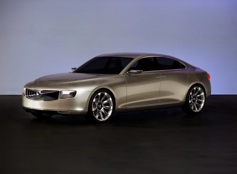 Volvo Concept Universe z 2011 r. zapowiadało nowy kierunek designu Volvo. Na szczęście ten przód nie trafił do produkcji.