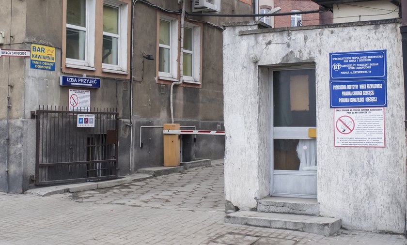 Lekarka miała rzucać niewybrednymi komentarzami.