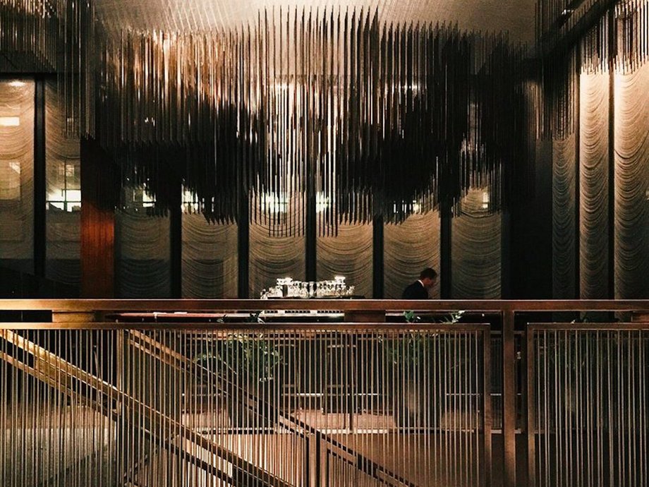 Here, a view of the legendary power lunch area, known as The Grill Room. New York magazine dubs this "the city's greatest dining room" in its restaurant listing. Today, the Grill Room's lunch menu offers Maryland crab meat cakes, burgers, grilled fish, a rack of lamb, and the filet of bison.