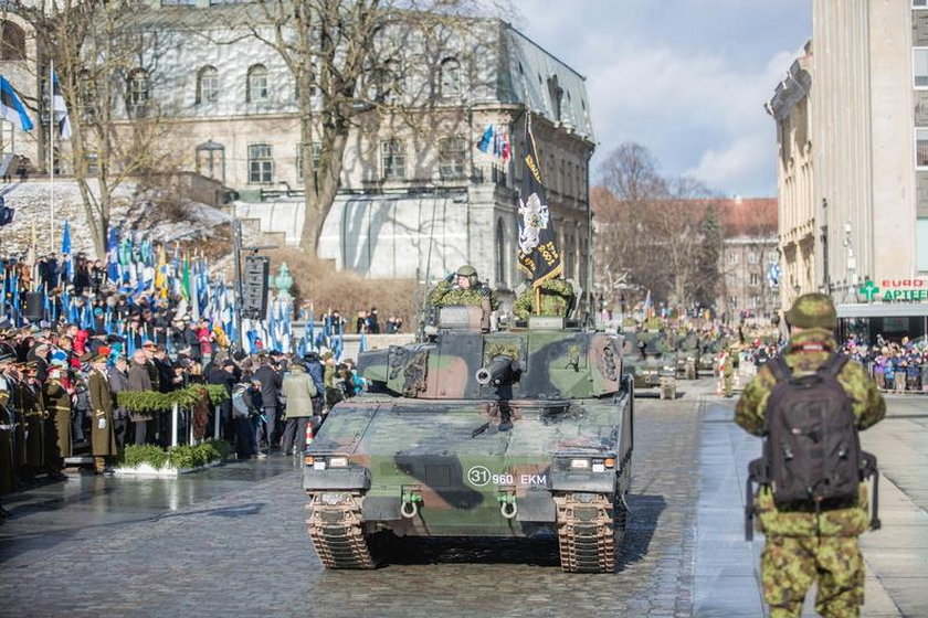 Estonia rozbudowuje armię