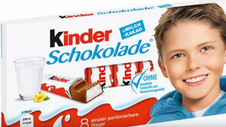 Każdy z nas dobrze zna twarz chłopca z opakowania Kinder Chocolate. Zastanawialiście się kiedyś, kim on jest i jak wygląda teraz?