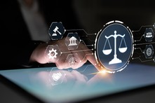 Rząd chce mieć kontrolę nad wdrażaniem sztucznej inteligencji w małych firmach. Nowa ustawa idzie do Sejmu: dla kogo i jakie sankcje karne, komu nowe prawo pomoże