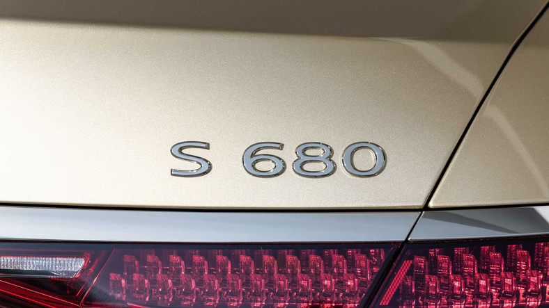 Mercedes-Maybach S 680