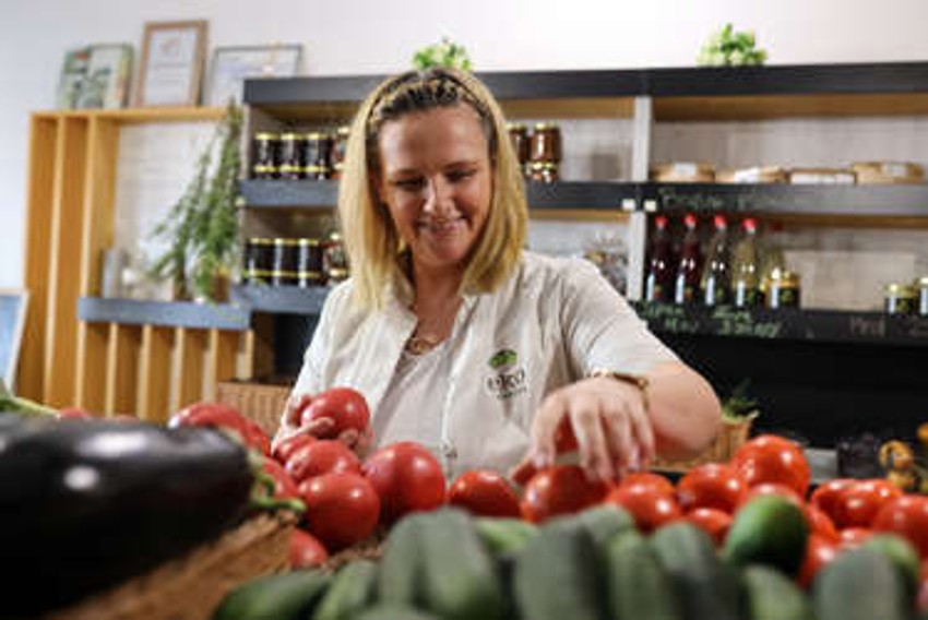 Jasmina-Cusic-foto-Mirjana-Ribic-1-374x250