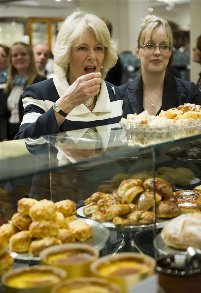 Kate, Camilla, Elżbieta II Fortnum And Mason