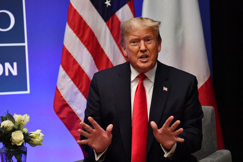 Prezydent USA Donald Trump przemawia na szczycie NATO w Watford, Wielka Brytania, 4 grudnia 2019 r.