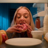 Éjszakai falásroham: pajzsmirigyzavar és cukorbetegség is okozhatja