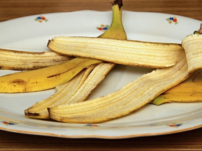 Kora od banane i sirće: super trik za baštu, neprijatne mirise i čišćenje doma
