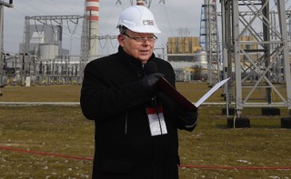 Suski o spotkaniu Schetyny z Merkel: Lider PO jeździ po prośbie o interwencję jak Jaruzelski