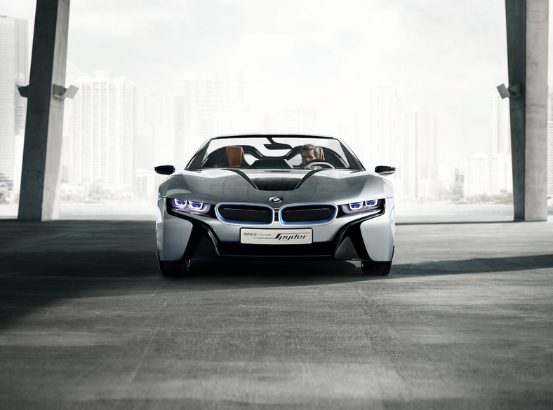 BMW i8 Concept w wersji Spyder