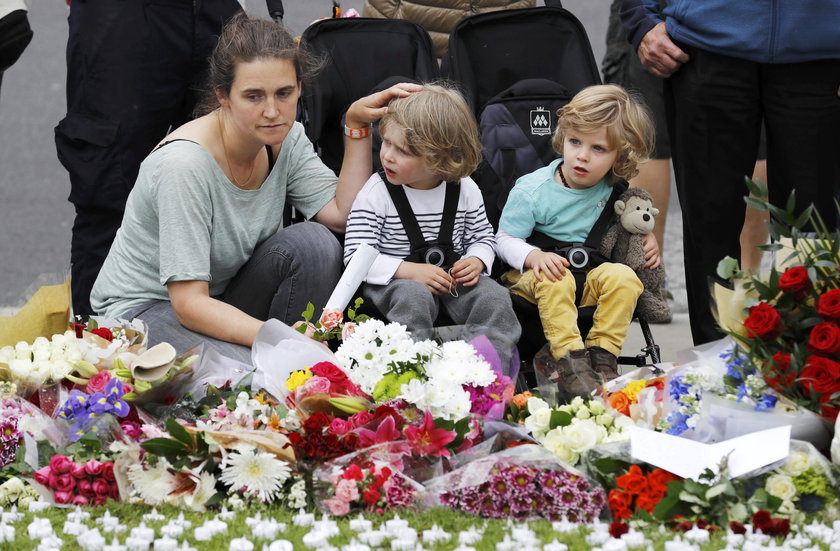 Czy polityczny mord zatrzyma Brytyjczyków w Unii?