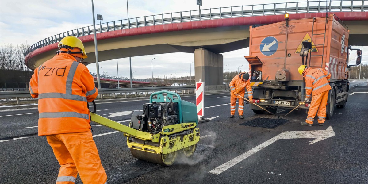 Niemcy jako pierwsi na dużą skalę eksperymentują z czterodniowym tygodniem pracy. 