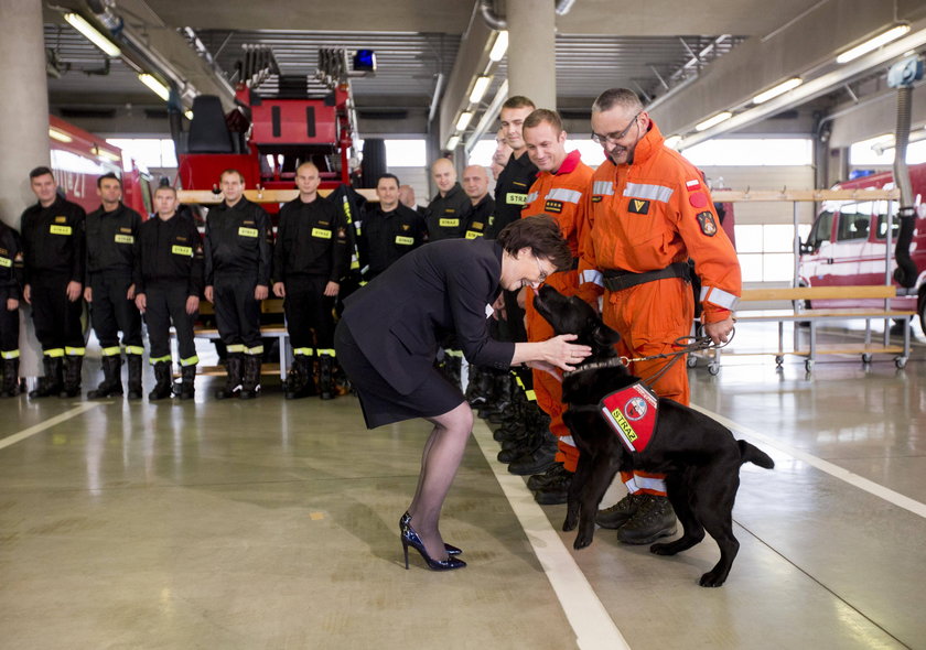 Ewa Kopacz na spotkaniu ze strażakami w Katowicach