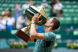 Hubert Hurkacz awansował na 10. miejsce w rankingu ATP