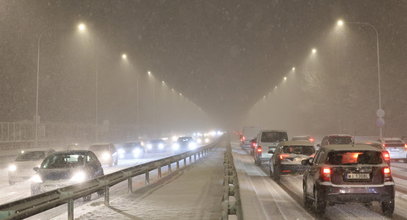 Uważaj na drogach! IMGW ostrzega przed niebezpiecznymi warunkami w nocy