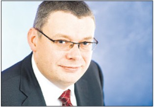 Piasecki: Tak się załatwia interesy w miedzi