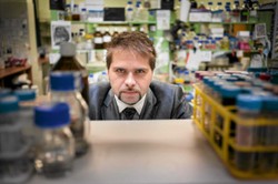 Prof. Pyrć: To nieprawda, że małpia ospa była w szczepionce AstraZeneki