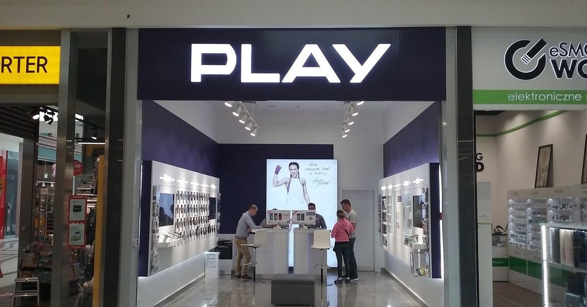 UOKiK: Play zwróci pieniądze klientom. Operator zamierza walczyć