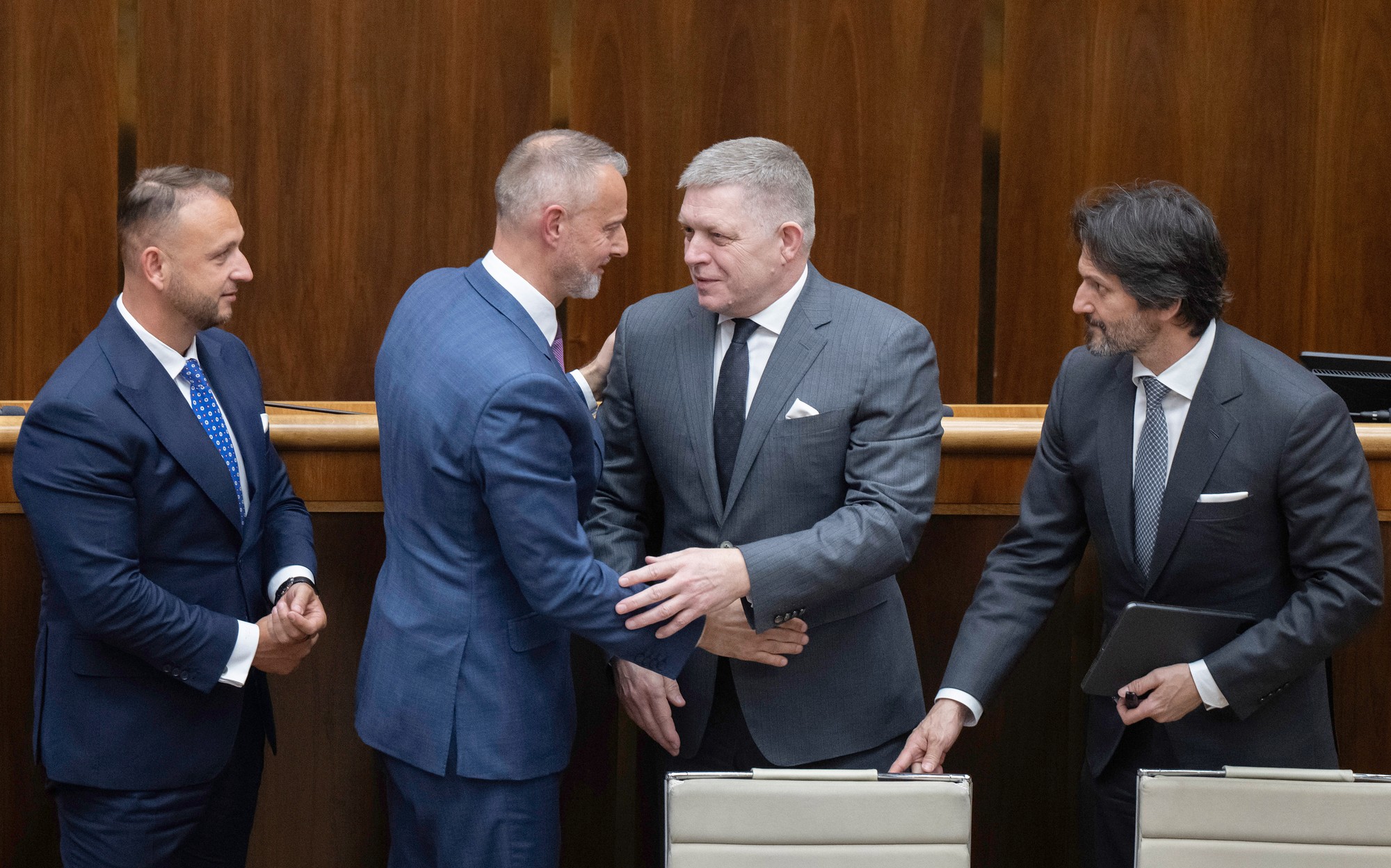 Predsedom parlamentu sa stal Richard Raši, v tajnej voľbe získal 79 hlasov.