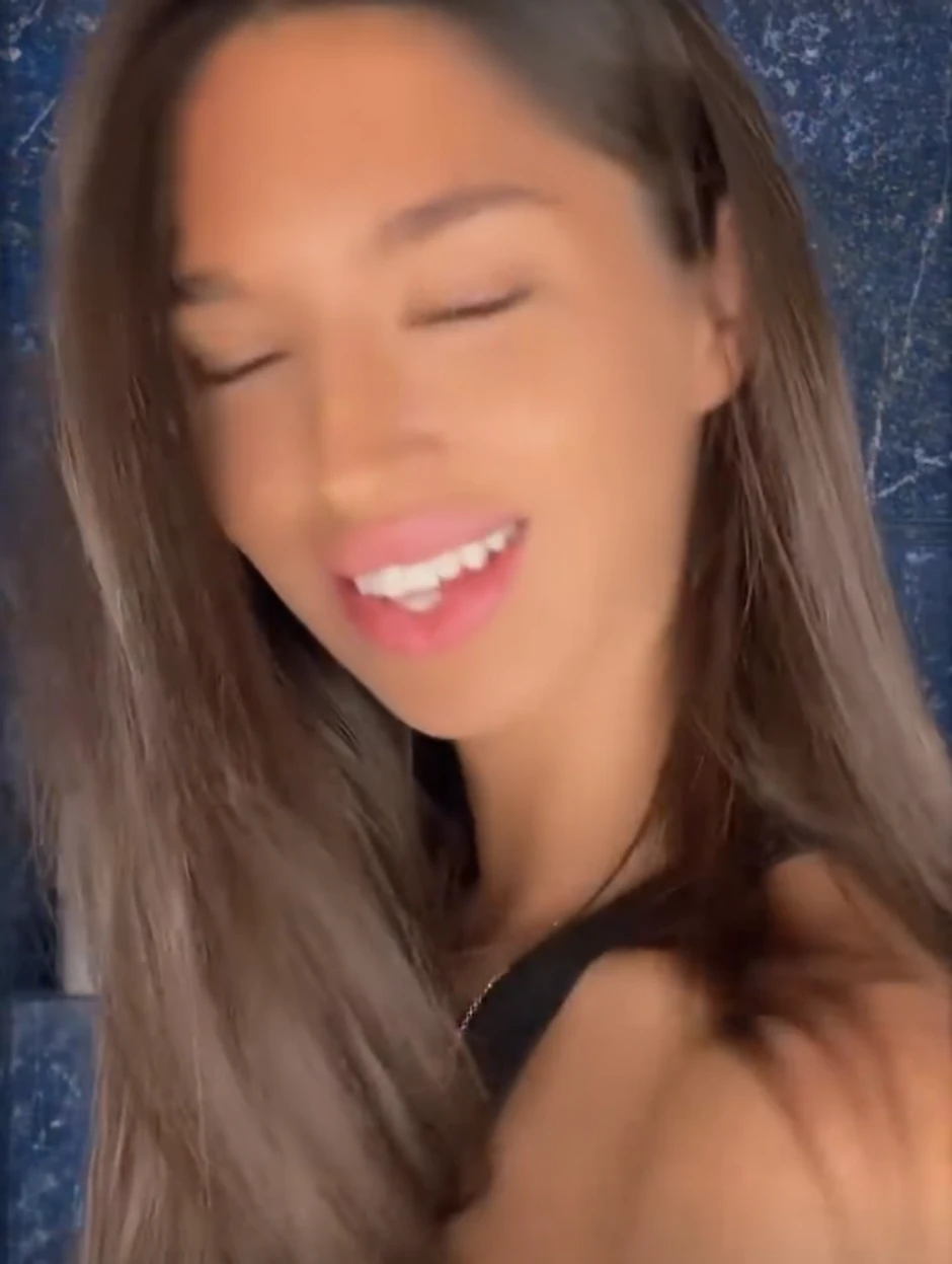 Đina Džinović, objava