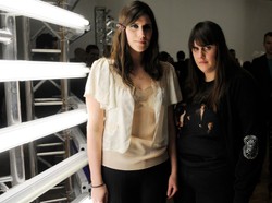 Premedytacja czy przypadek? Ta kolekcja znanych sióstr wywołała skandal