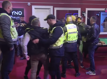 HAOS ZBOG INTIMNOG SNIMKA ANELI I ASMINA! Luka se zaleteo, jedva ga obuzdali (VIDEO)