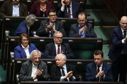 Parlament zakończył prace nad Konstytucją Biznesu. Teraz trafi ona do prezydenta