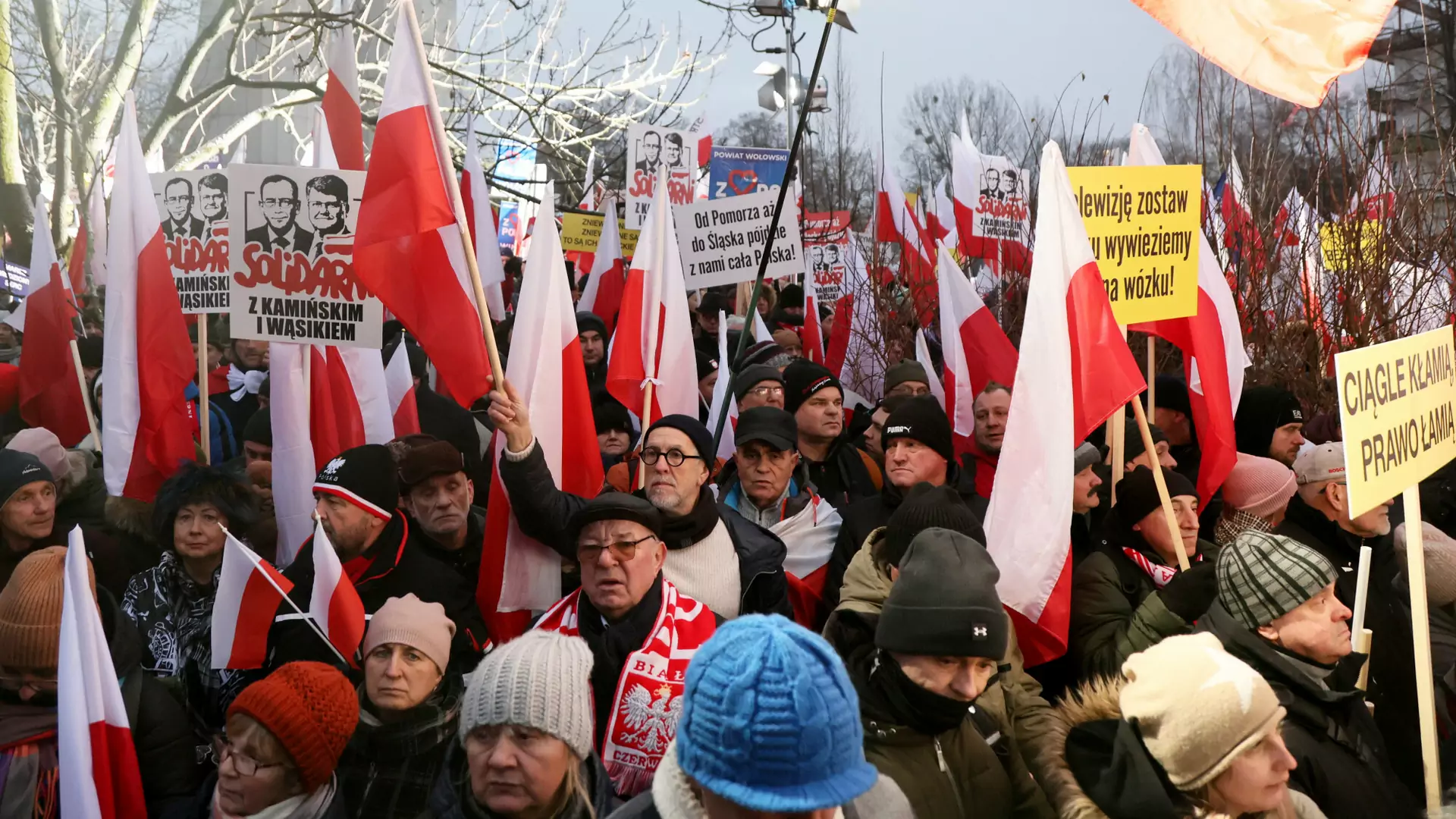 Poszliśmy na "Protest Wolnych Polaków". Byliśmy niemal jedynymi młodymi osobami