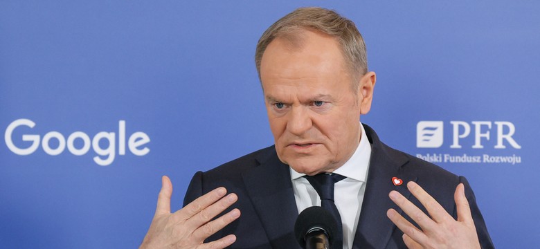 Donald Tusk pobiera trzy emerytury. Jedna z nich od 1 marca wzrośnie o 600 zł