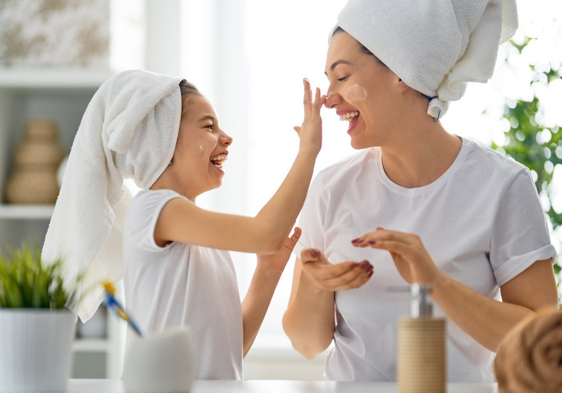 Jak dobrać produkty kosmetyczne, aby spełniały potrzeby całej rodziny