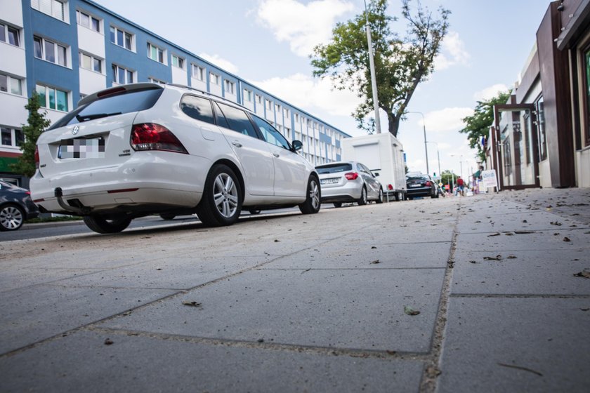 Walka z nielegalnie parkującymi