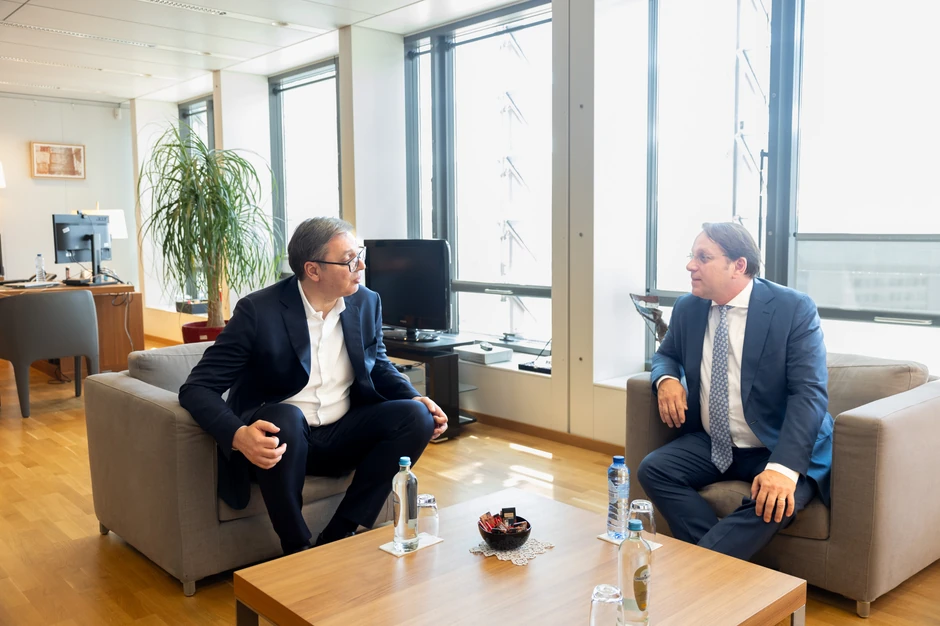 Aleksandar Vučić i Oliver Varhelji