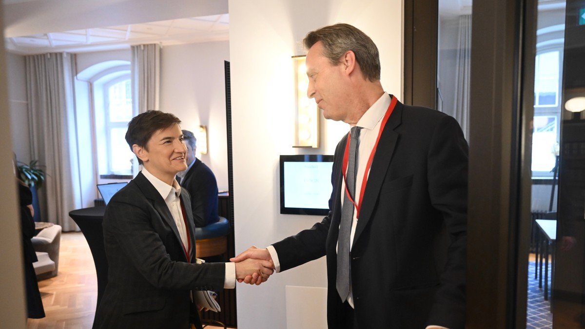 Ana Brnabić i Vinsent Blondel