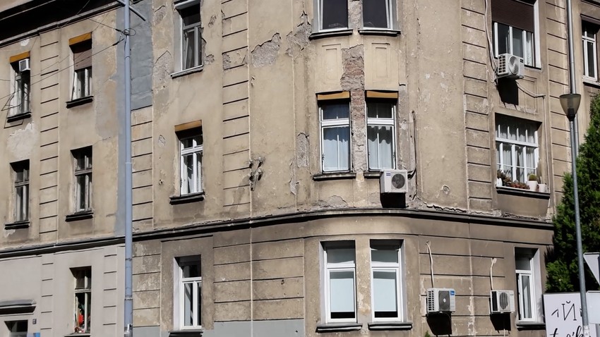 Stan u kom je živeo Bata Živojinović