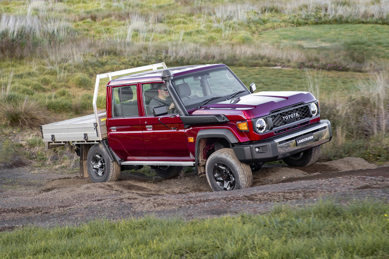 Toyota Land Cruiser Serii 70 (od 1984 r.; wersja po liftingu z 2023 r.; model na rynek australijski)