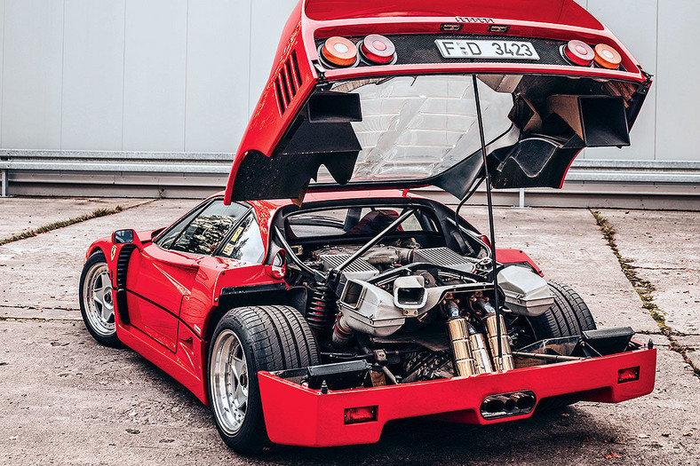 Ferrari F40 czy Porsche 959 który klasyk szybszy?